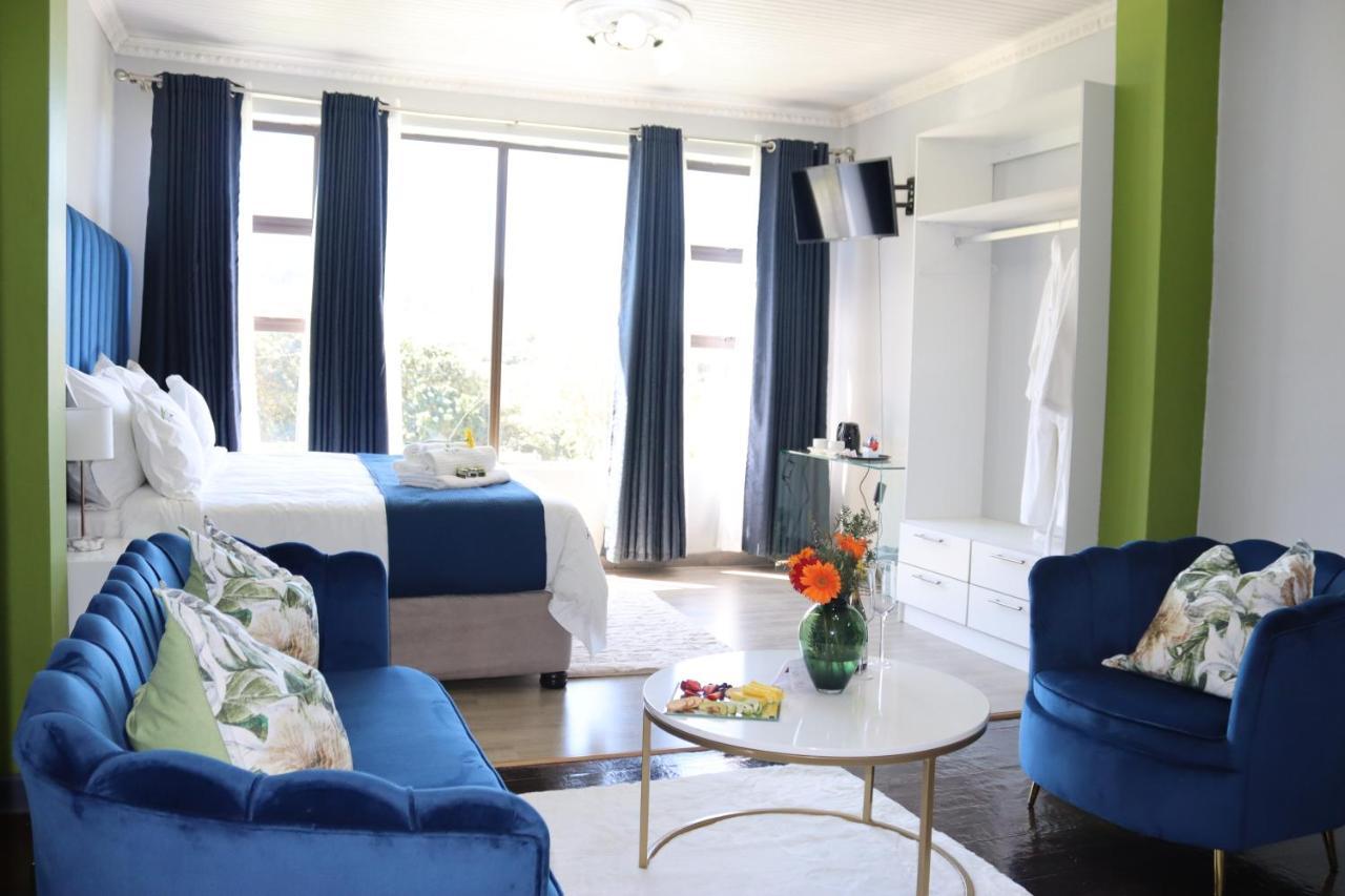 Uzuri Lifestyle Villa Port Saint John's ภายนอก รูปภาพ